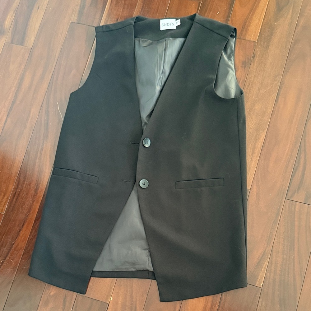 Black Sleeveless long Vest